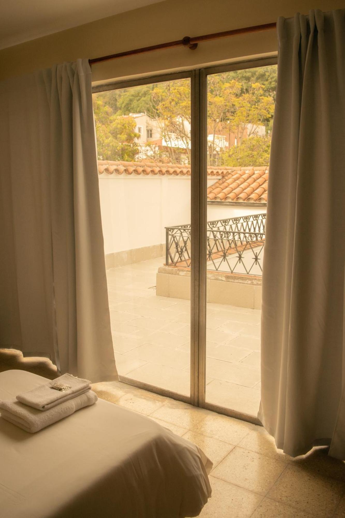 Hotel La Casona Del Monumento *